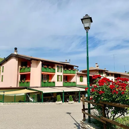 Edelweiss Hotel